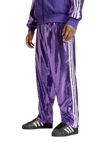 tracksuit with shoes