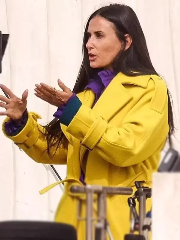 The Substance 2024 Elisabeth Sparkle Yellow Coat - Image 2