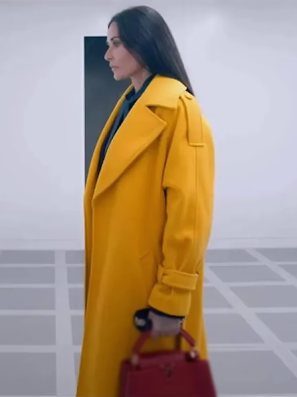 The Substance 2024 Elisabeth Sparkle Yellow Coat - Image 4